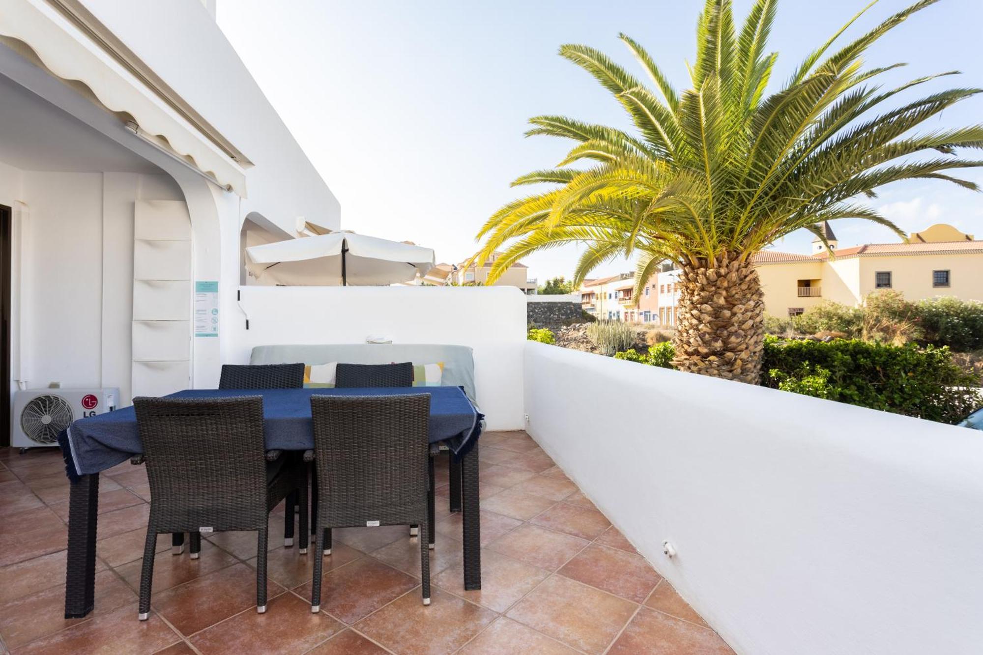 Paradise Homes Tenerife Playa Paraiso  Bilik gambar